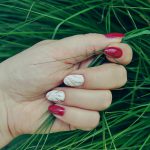 Manicure hybrydowy