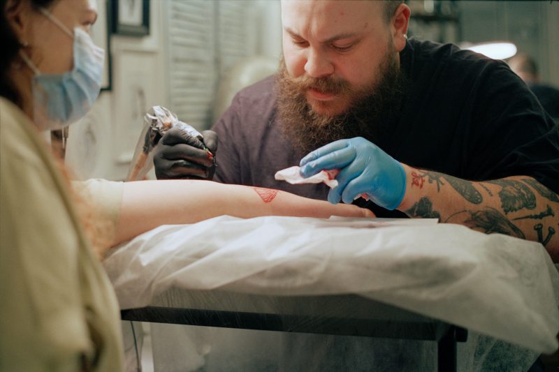 Folia do tatuażu – gdzie kupić?